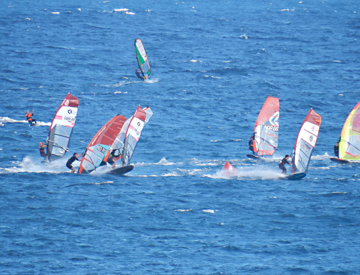 Teneriffa, El Medano, Slalomrennen Windsurfen